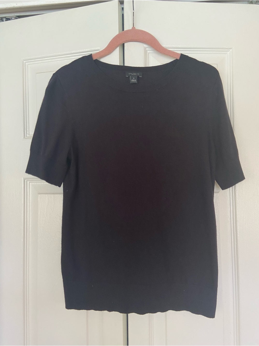Ann Taylor Black Short Sleeve Knit Top